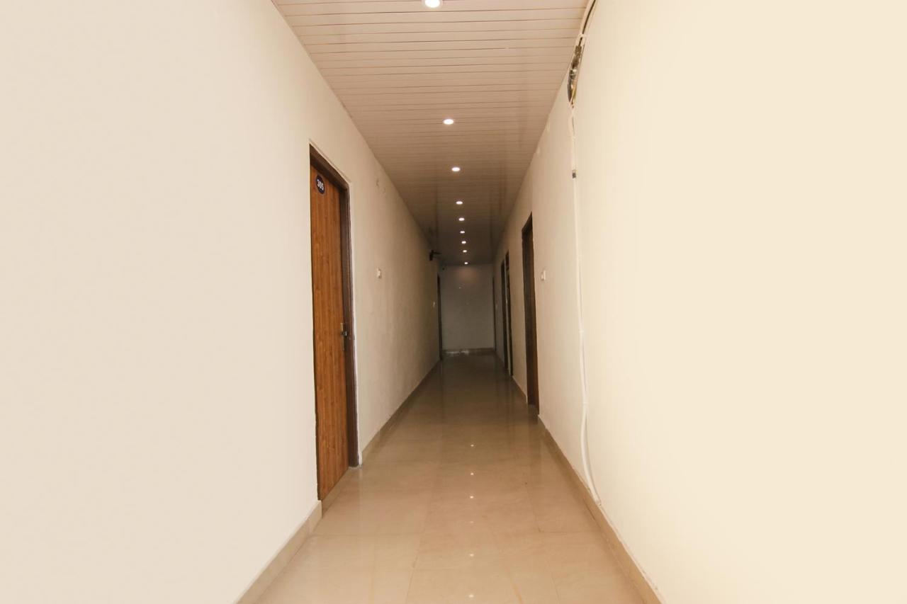 Fabhotel Grover Kangra Exterior photo